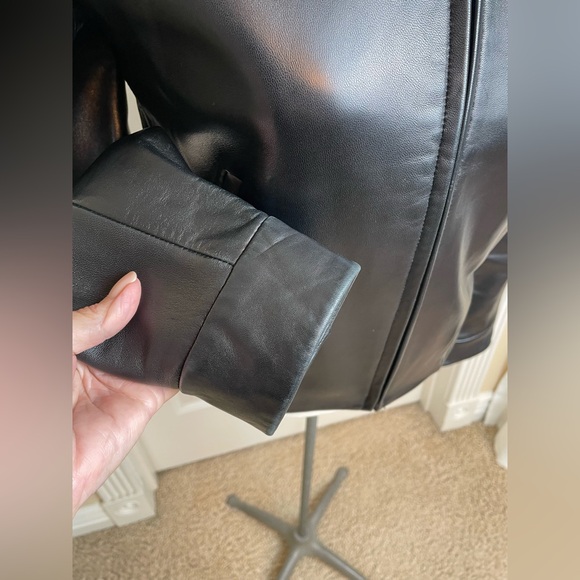 Banana republic black leather jacket size small - Picture 11 of 13